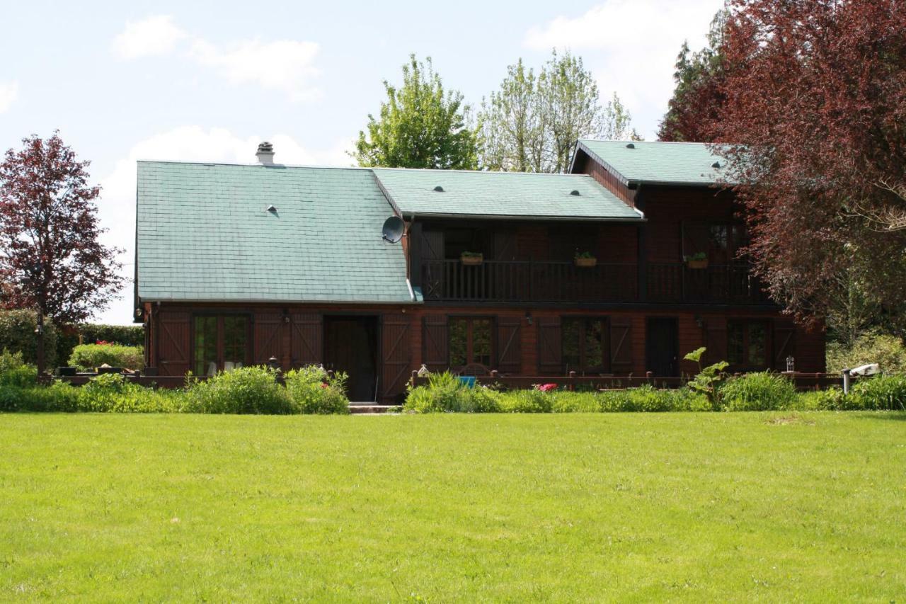 Spruce Lake Sauviat-sur-Vige Экстерьер фото